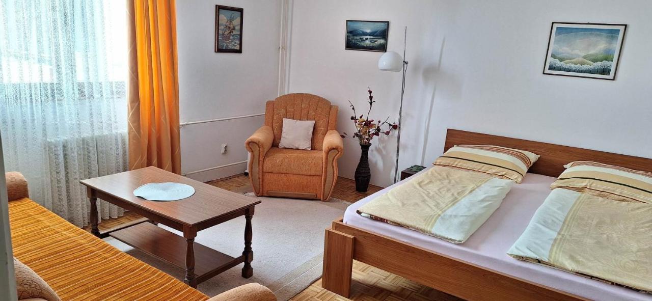 Apartman Una Травник Екстериор снимка